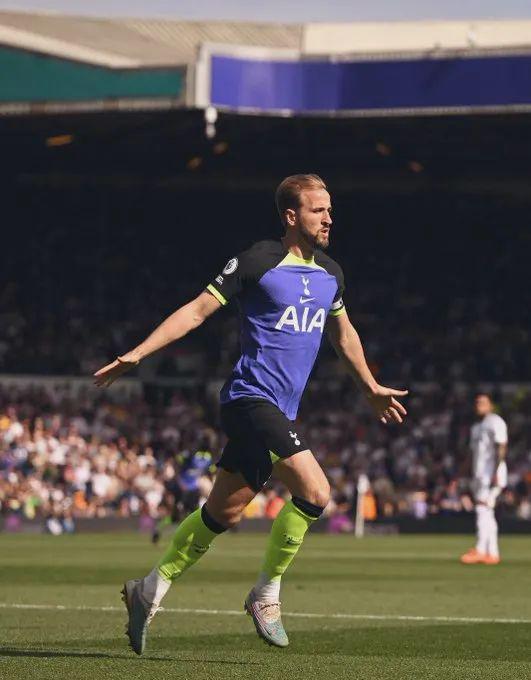 的胜利离不 的胜利离不